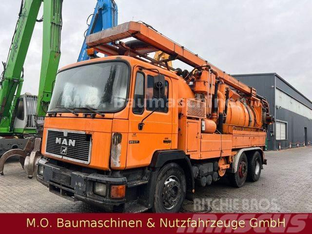MAN 25.270 / Müller Saug u. Spühlwagen / 12.000 L / Camiones aspiradores/combi