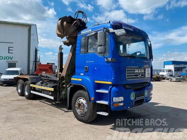 MAN TGA 26.440 6X4 for containers with crane vin 874 Camiones polibrazo