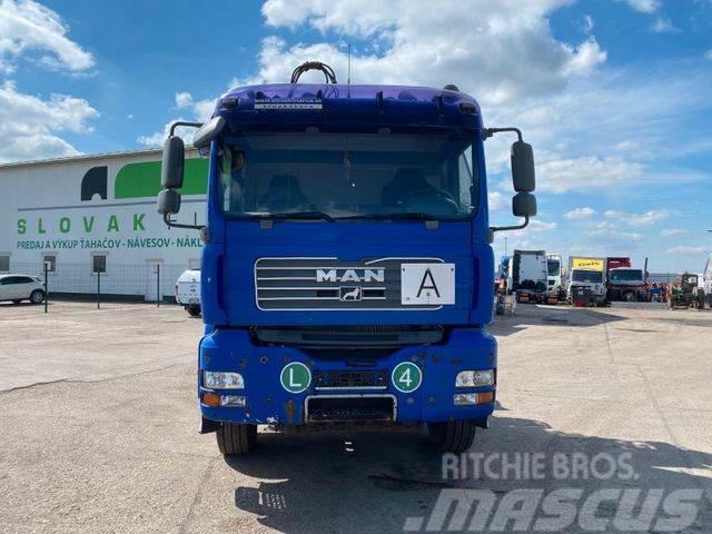 MAN TGA 26.440 6X4 for containers with crane vin 874 Camiones polibrazo