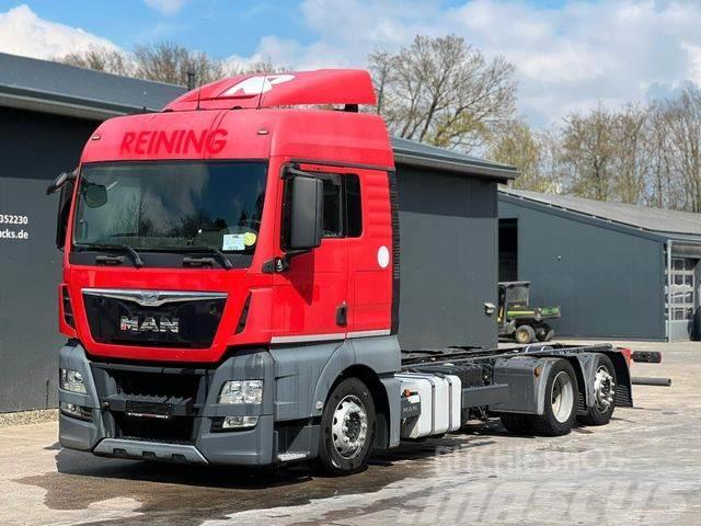 MAN TGX 24.400 6x2 Euro 6 Fahrgestell Camiones chasis