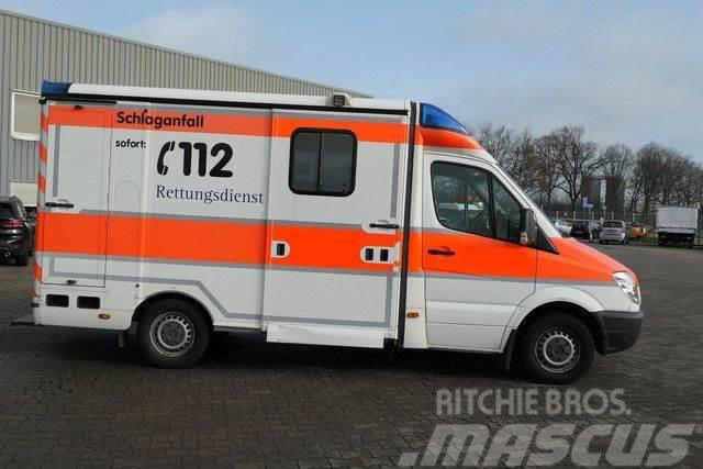 Mercedes-Benz 316 CDI Sprinter 4x2, Klima, Navi, Rettungswagen Ambulancias