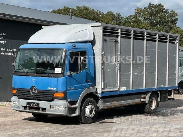 Mercedes-Benz Atego 1228 4x2 Blatt-/Luft 1.Stock Stehmann Camiones de ganado