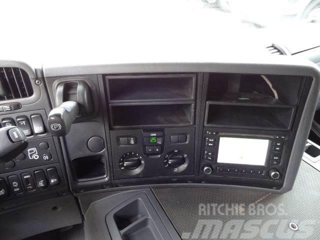 Scania P280 6X2*4 Camiones chasis