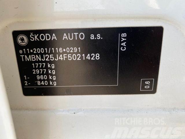Skoda Roomster 1.6l TDI Active vin 428 Furgonetas /Furgón