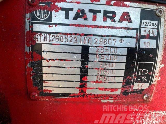 Tatra 815 threesided kipper 6x6 manual EURO 2 vin 607 Camiones bañeras basculantes o volquetes
