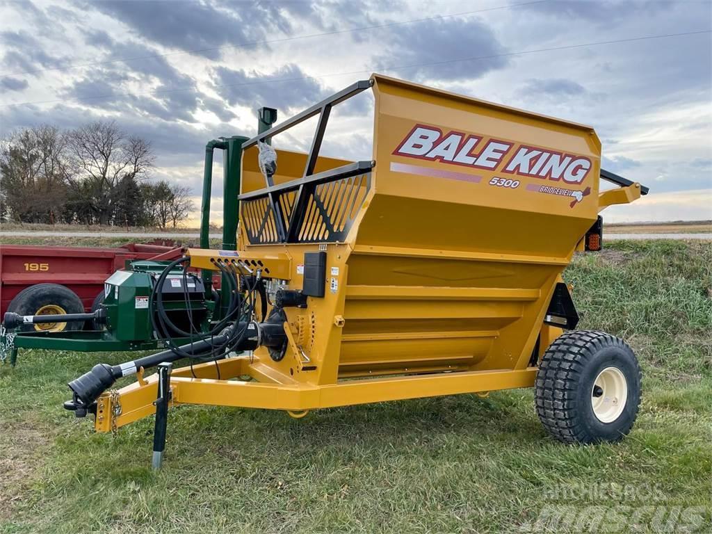 Bale King 5300 Desmenuzadoras, cortadoras y desenrolladoras de pacas