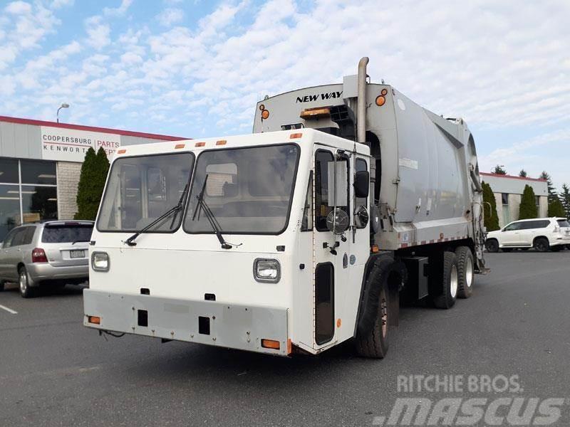  Crane Carrier (CCC) Low Entry Camiones de basura