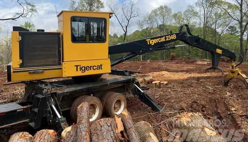 Tigercat 234B Cargadora forestal