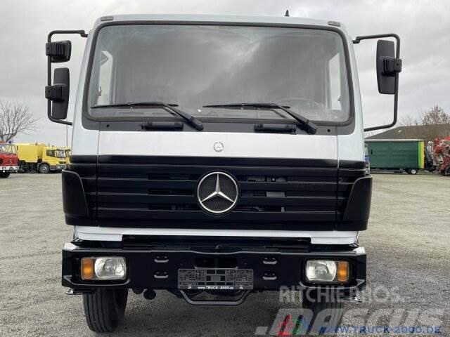 Mercedes-Benz 1417 4x4 Atlas Kran nur 34.785 Km. - 1. Hand Camiones plataforma