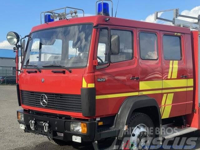 Mercedes-Benz LK 1220 4x4 Metz Feuerwehr TLF 16/25 Pumpe+2410L Camiones caja cerrada
