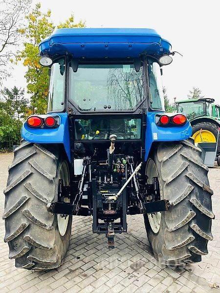 New Holland TD5.115 Tractores