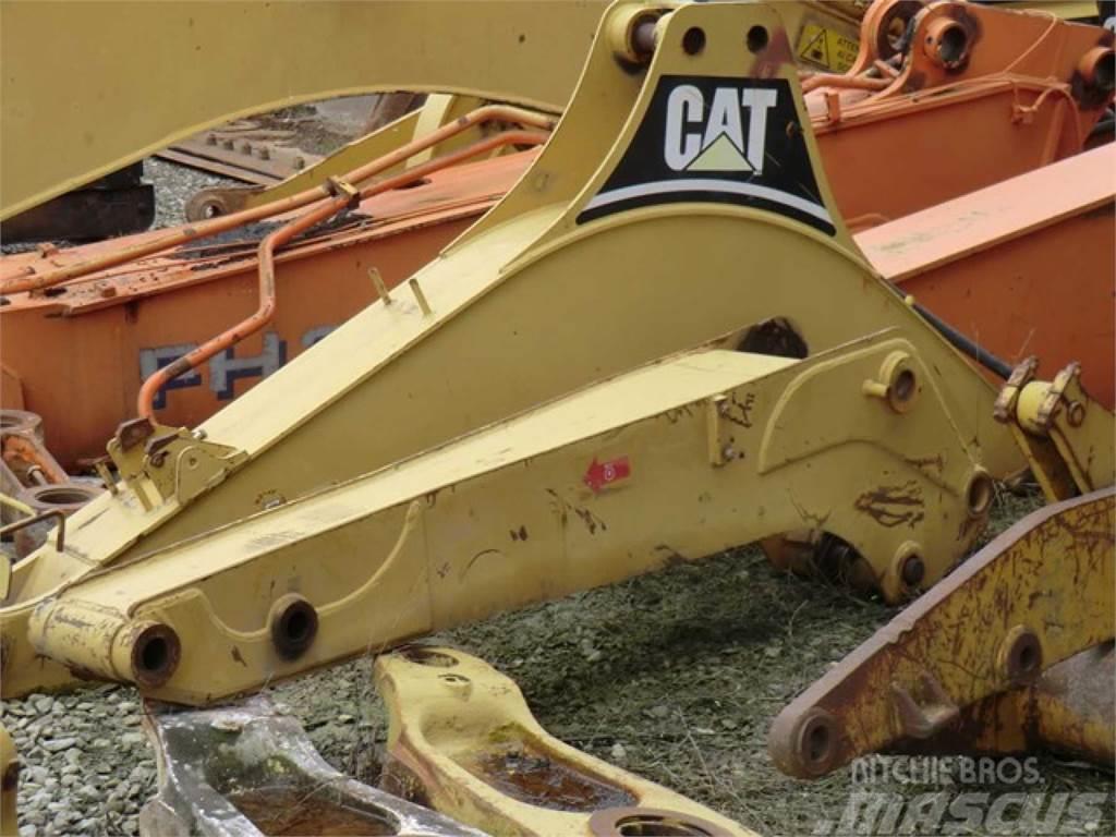CAT 438C Chasis y suspención