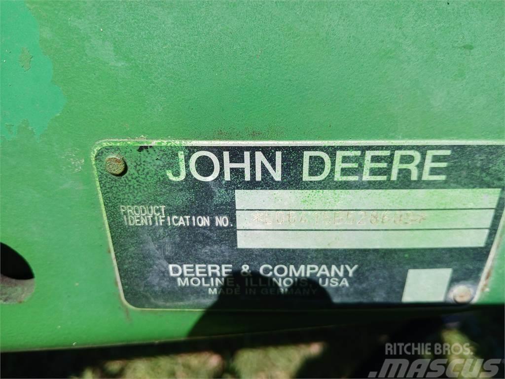 John Deere 6415 Tractores