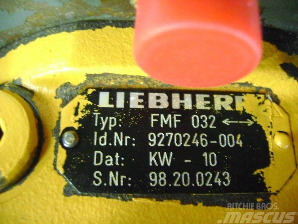 Liebherr A 900 Otros componentes