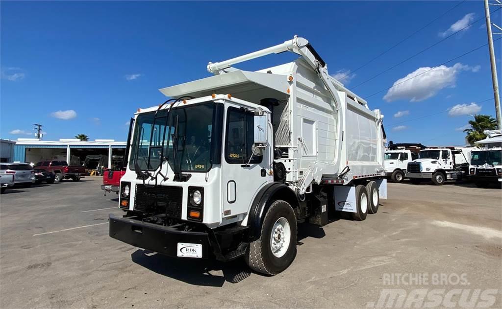 Mack MR6885 Camiones de basura