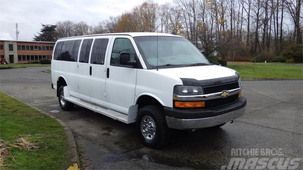Chevrolet Express Coches