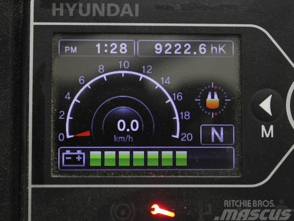 Hyundai 16 BRJ-9 Carretillas retráctiles