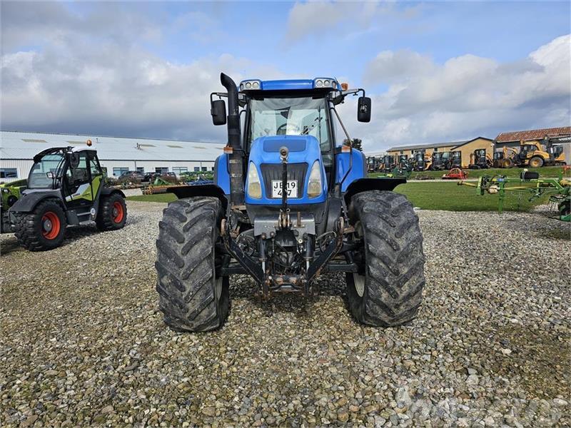 New Holland TVT 190 Tractores