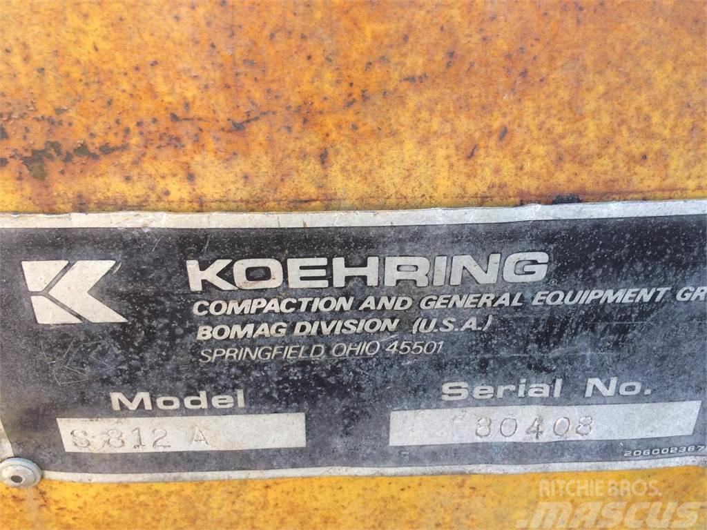 Koehring S812A Rodillos de un solo tambor