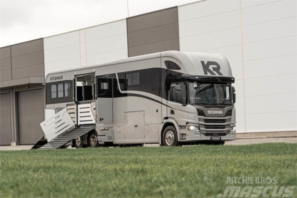 Scania P410 6x2*4 KRISMAR 6 hästar Camiones de ganado