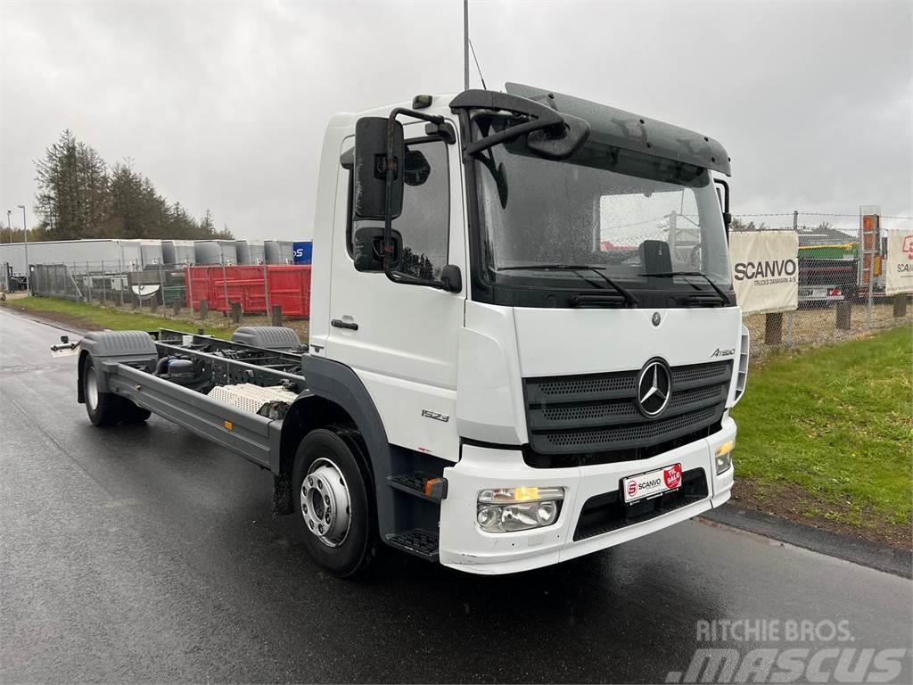 Mercedes-Benz Atego 1523 Camiones chasis