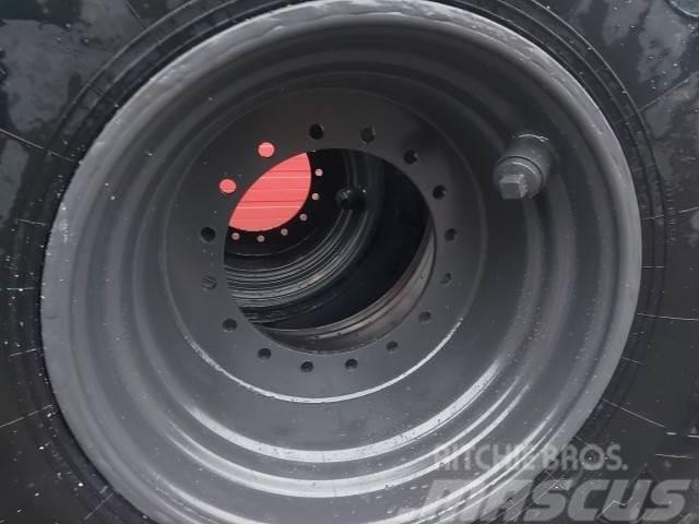 Goodyear 750/65R26 komplette hjul Neumáticos, ruedas y llantas
