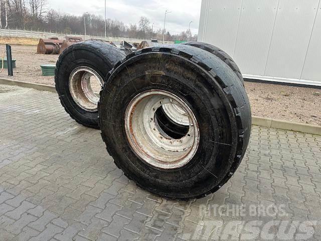 Liebherr L 538/542 KOŁA KOMPLET Neumáticos, ruedas y llantas