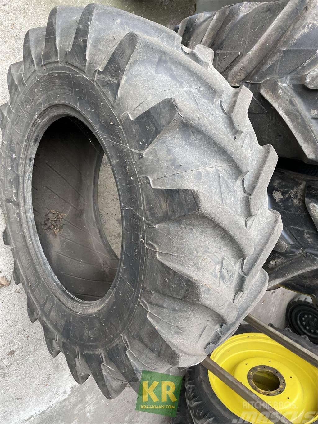 Michelin Agribib 14.9R24 126A8 band Neumáticos, ruedas y llantas