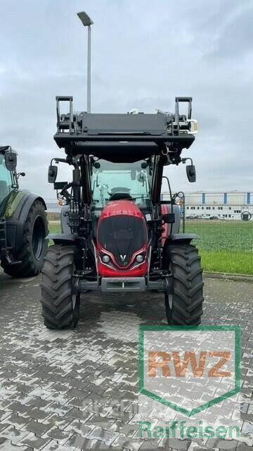 Valtra A75SH Schlepper Tractores
