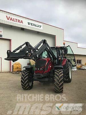 Valtra N154D Tractores