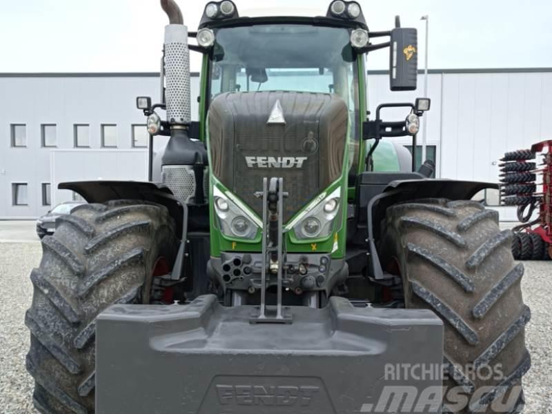 Fendt 824 Vario S4 Profi Tractores
