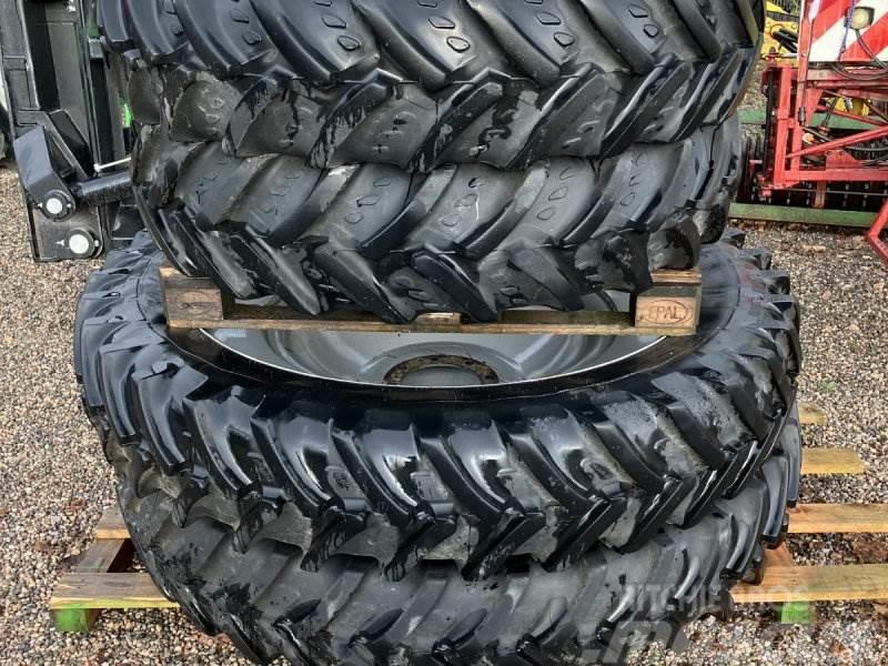 Kleber + Michelin 320/85 R36 + 320/90 R50 Neumáticos, ruedas y llantas