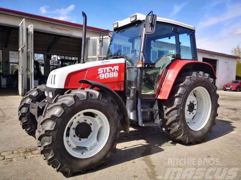 Steyr 9086 Tractores