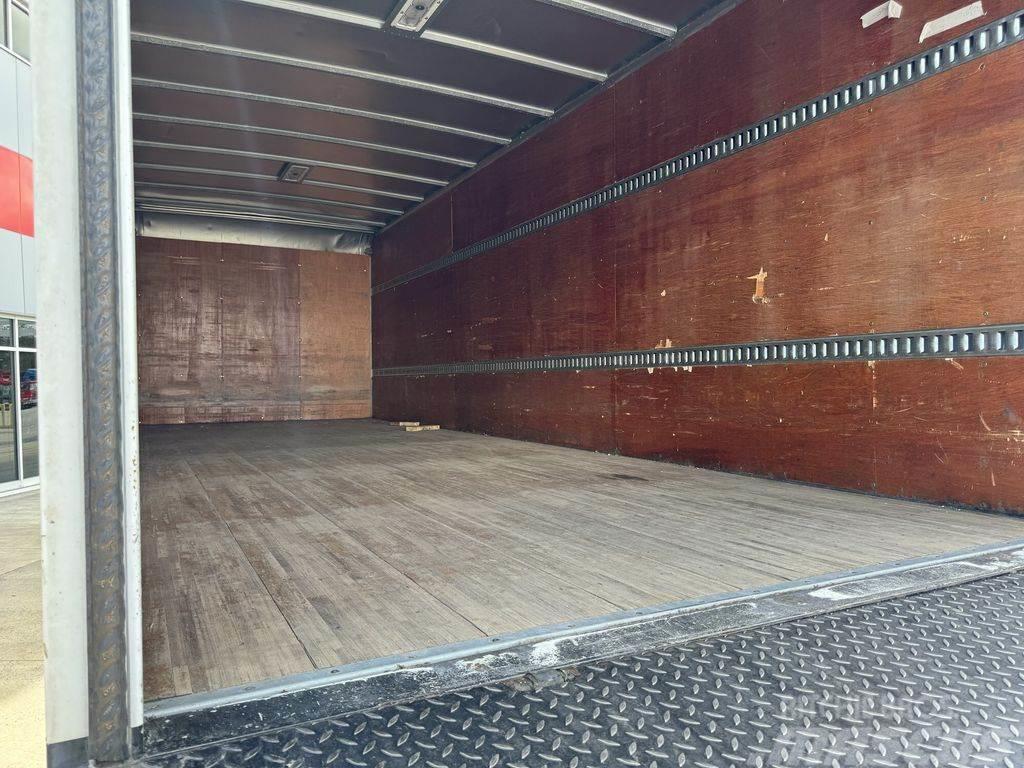 Kenworth T270 Camiones caja cerrada