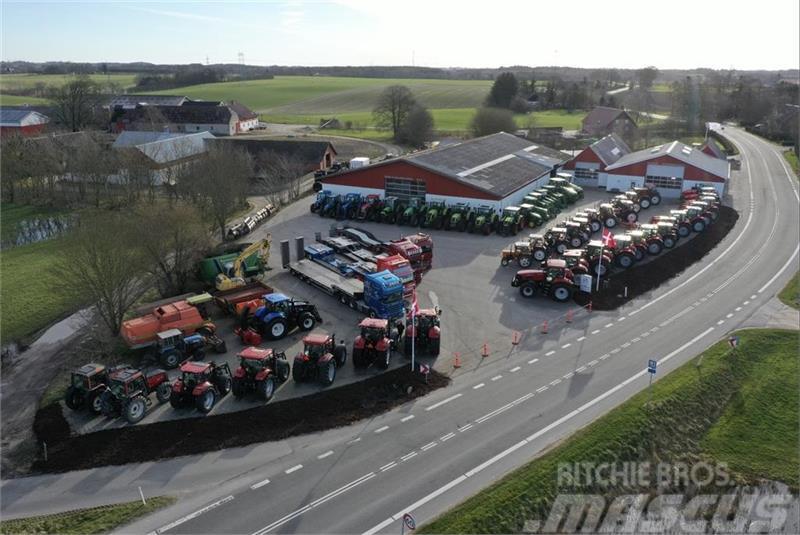New Holland TL90 PÅ VEJ HJEM! Tractores