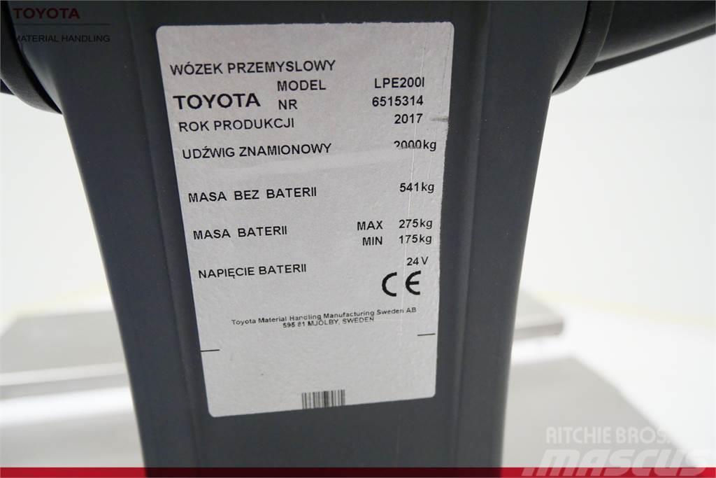 Toyota LPE200I Transpaletas Eléctricas con plataforma