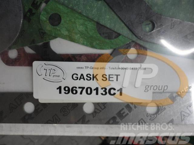 CASE IHC 1967013C1, 3136817R99 Gasket Set Motores