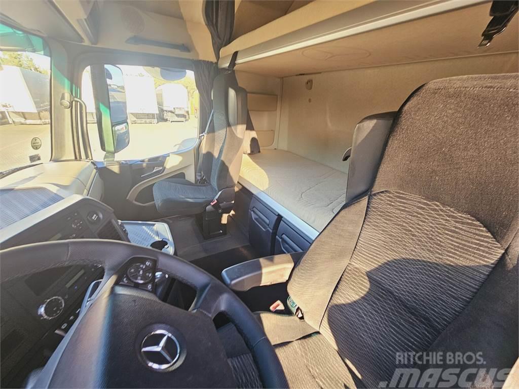 Mercedes-Benz ACTROS 1843 / STREAM SPACE / EURO 6 / 2015 ROK Cabezas tractoras
