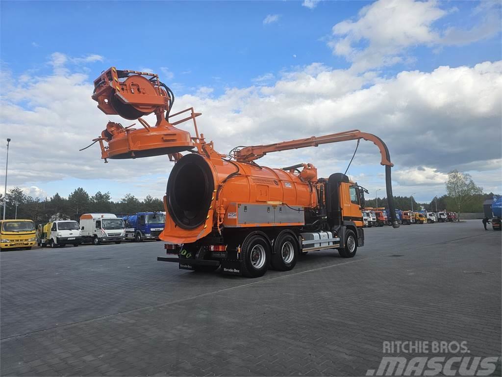 Mercedes-Benz MUT WUKO FOR CLEANING SEWERS Camiones aspiradores/combi
