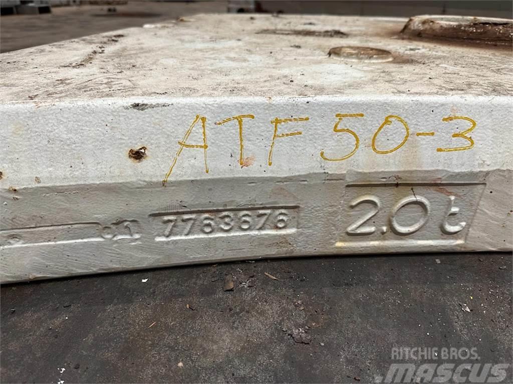 Faun ATF 50-3 counterweight 2 ton Piezas y equipos para grúas