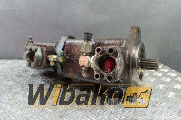 CASE Hydraulic pump Case 119898A1 Otros componentes