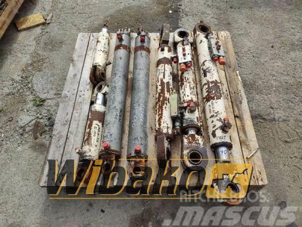 Mecalac Set of cylinders Mecalac AS150 Hidráulicos