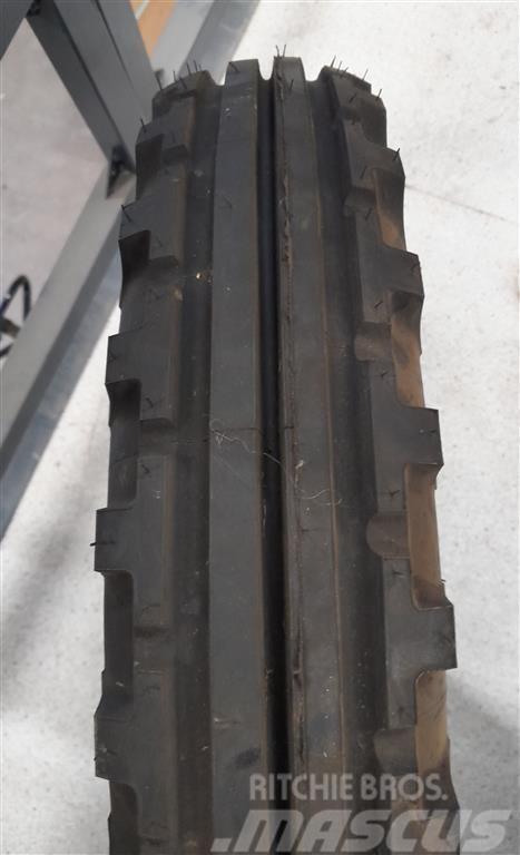 BKT 5.00-16 Neumáticos, ruedas y llantas