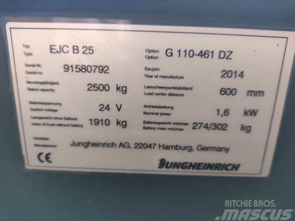 Jungheinrich EJC-B-25-G110-461 DZ Apiladores eléctricos